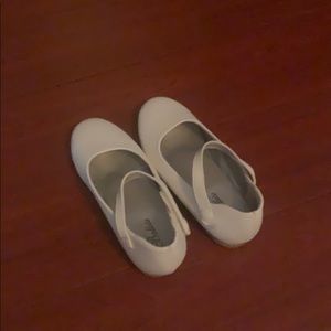 Ivory Ballet slippers